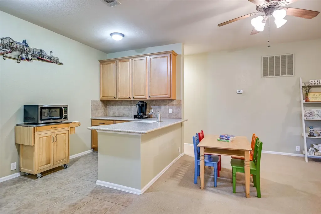 316 Winecup Way Austin TX 78737