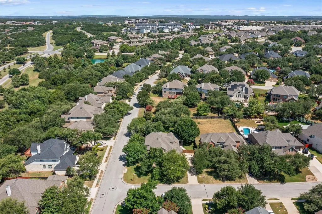 101 Monarch Lane Austin TX 78737