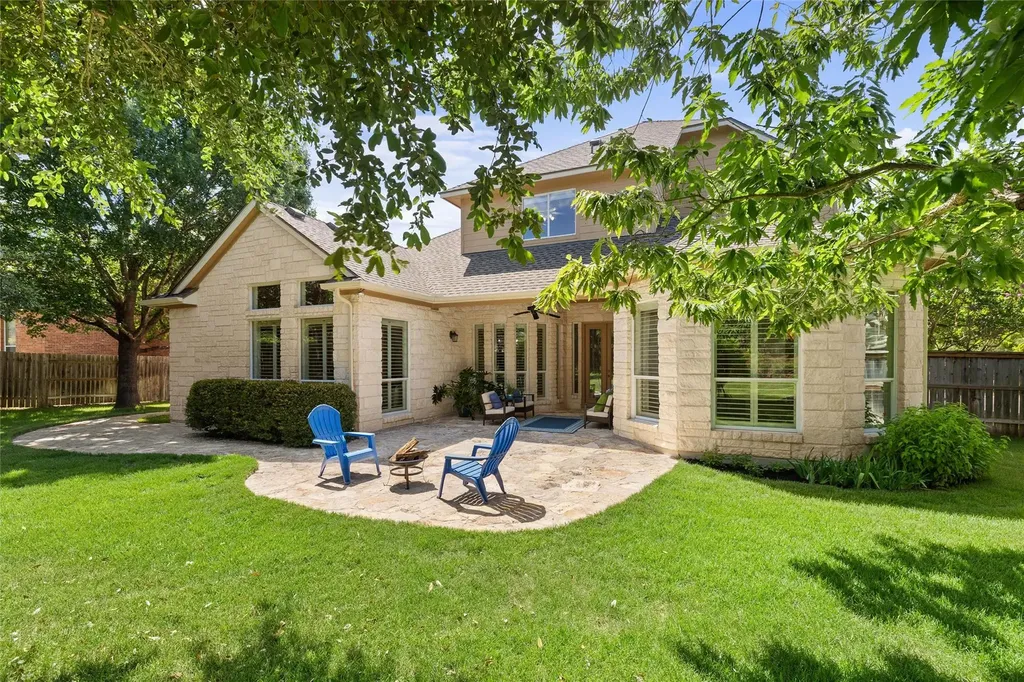 101 Monarch Lane Austin TX 78737