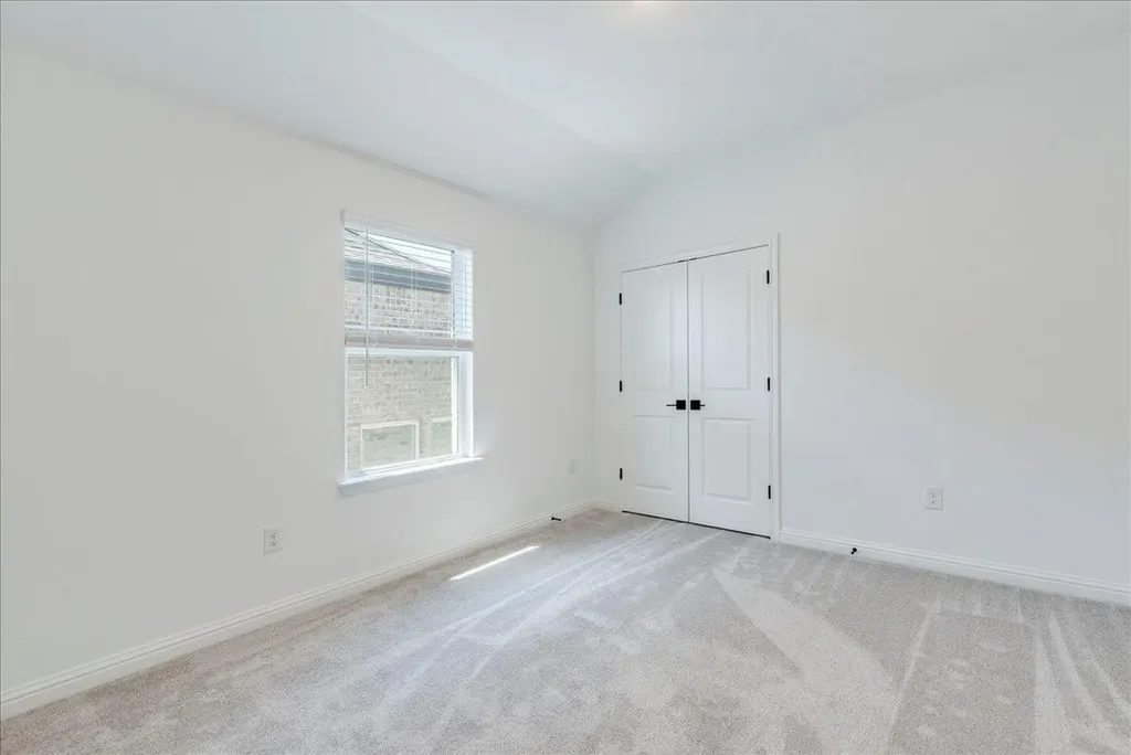 288 Smithsonian Lane Kyle TX 78640