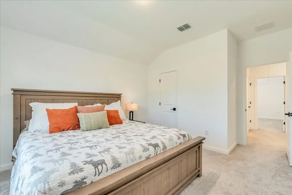 288 Smithsonian Lane Kyle TX 78640