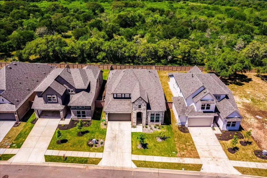 288 Smithsonian Lane Kyle TX 78640