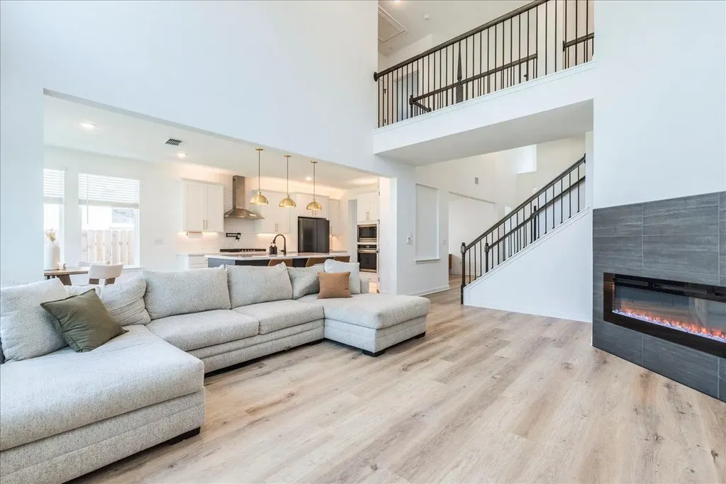 288 Smithsonian Lane Kyle TX 78640