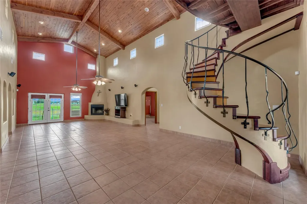 111 Woodlawn Drive Kingsland TX 78639