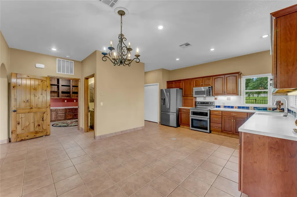 111 Woodlawn Drive Kingsland TX 78639