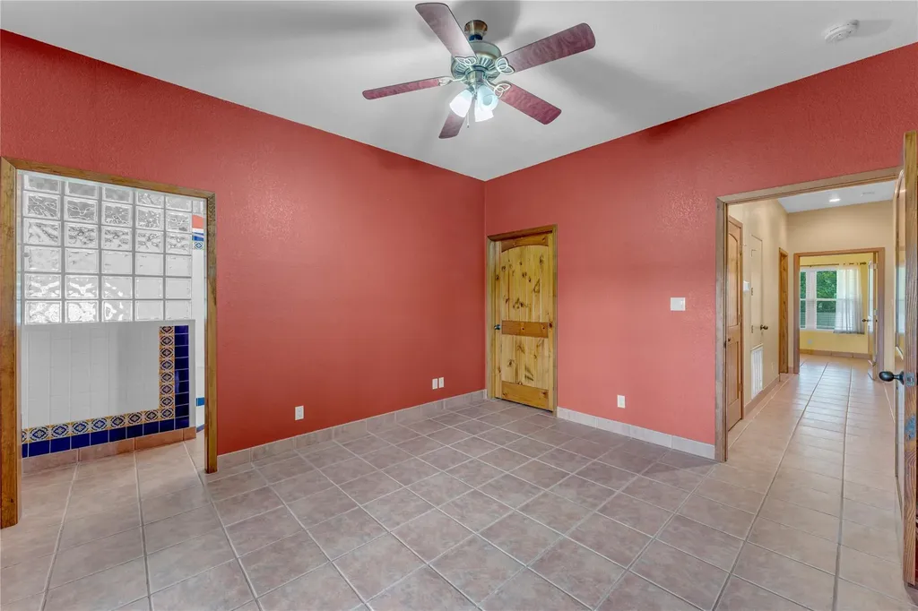 111 Woodlawn Drive Kingsland TX 78639