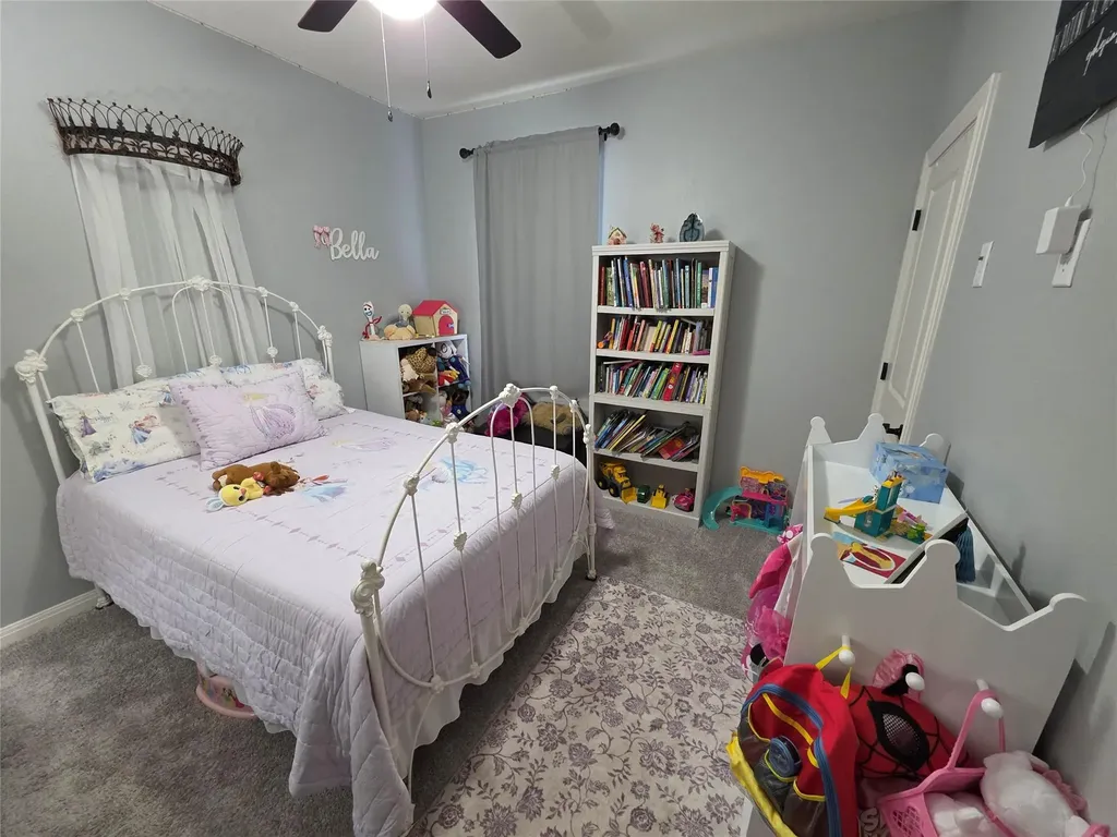 461 Grace Lilly Drive Glens Buda TX 78610