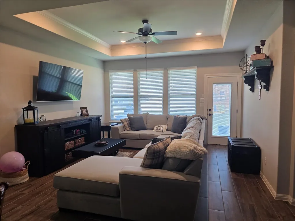 461 Grace Lilly Drive Glens Buda TX 78610