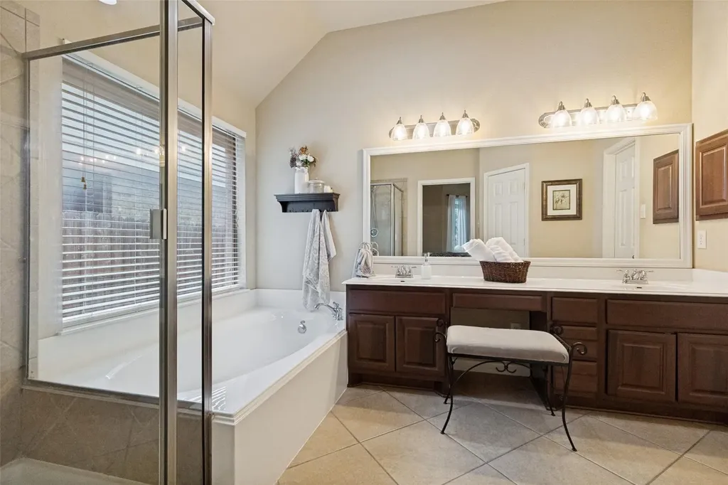 2718 Sun Mountain Drive Leander TX 78641