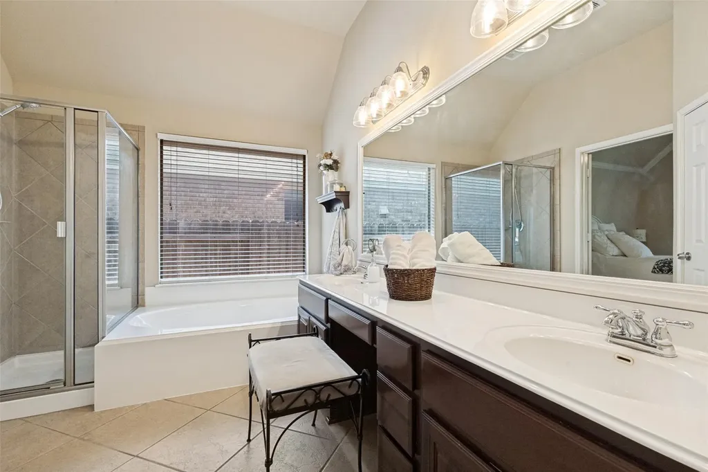 2718 Sun Mountain Drive Leander TX 78641