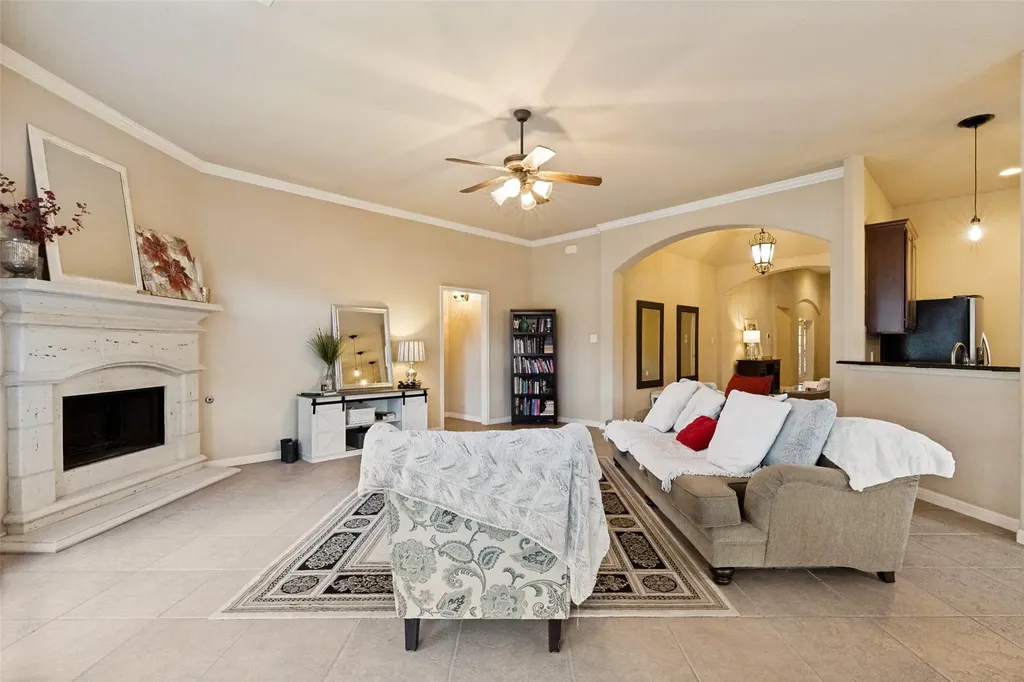 2718 Sun Mountain Drive Leander TX 78641