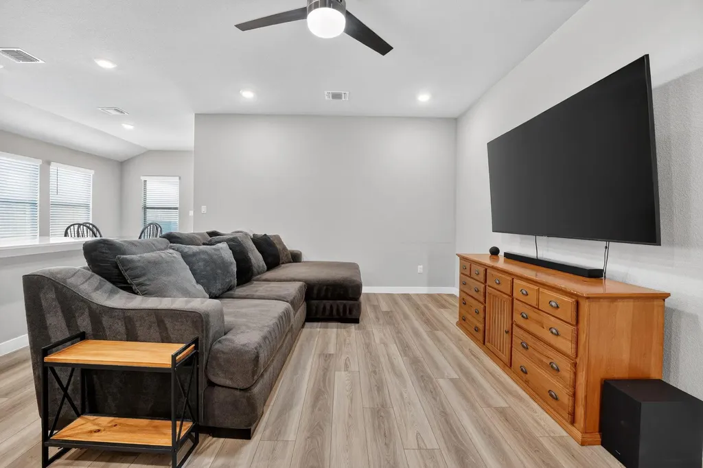 117 Halford Road Georgetown TX 78633
