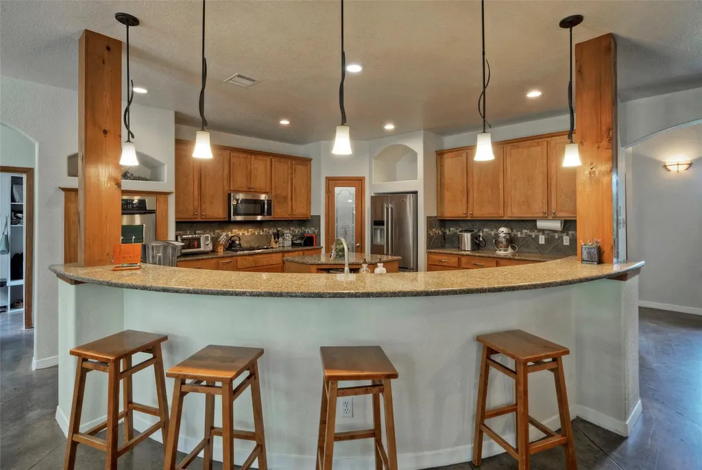 124 Summer Oak Court Georgetown TX 78628