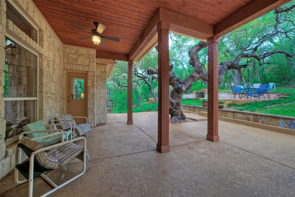 124 Summer Oak Court Georgetown TX 78628