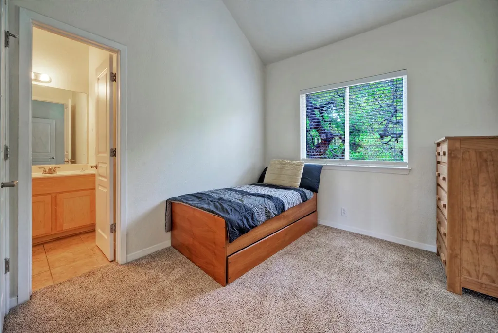 124 Summer Oak Court Georgetown TX 78628