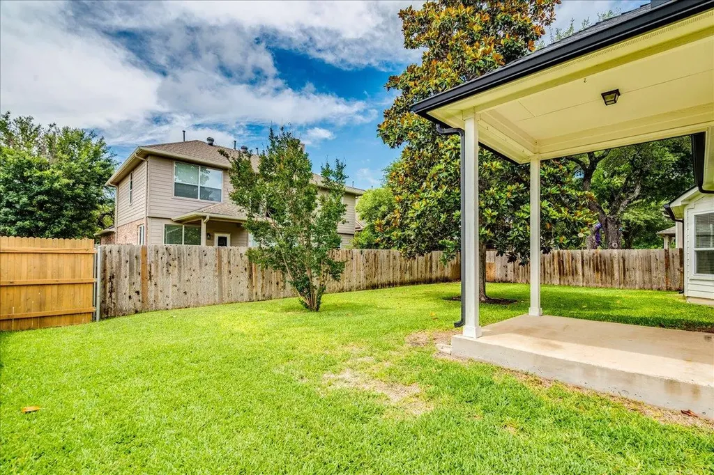 11101 Sandstone Trail Austin TX 78750