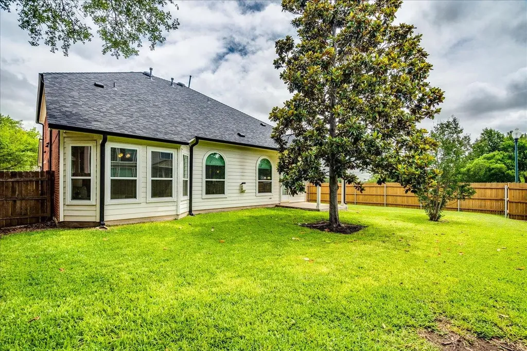 11101 Sandstone Trail Austin TX 78750
