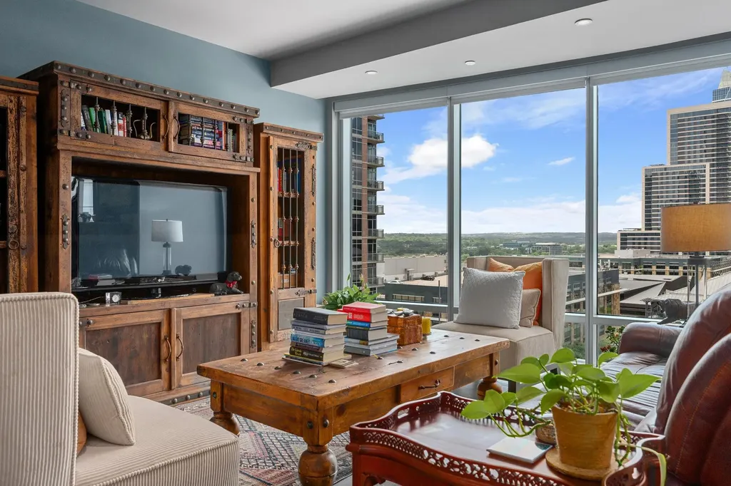 200 Congress Avenue Austin TX 78701