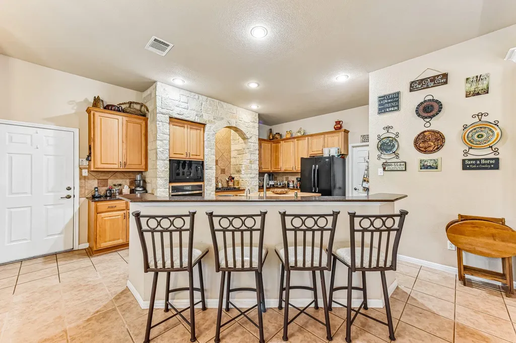 109 Elm Wood Drive Elgin TX 78621
