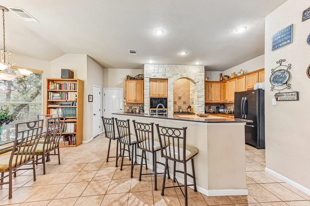 109 Elm Wood Drive Elgin TX 78621