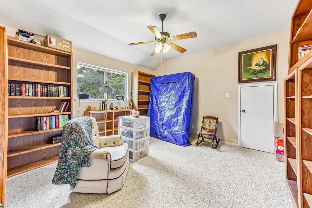 109 Elm Wood Drive Elgin TX 78621
