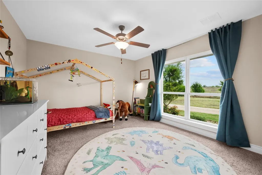 1854 County Road 464 Elgin TX 78621