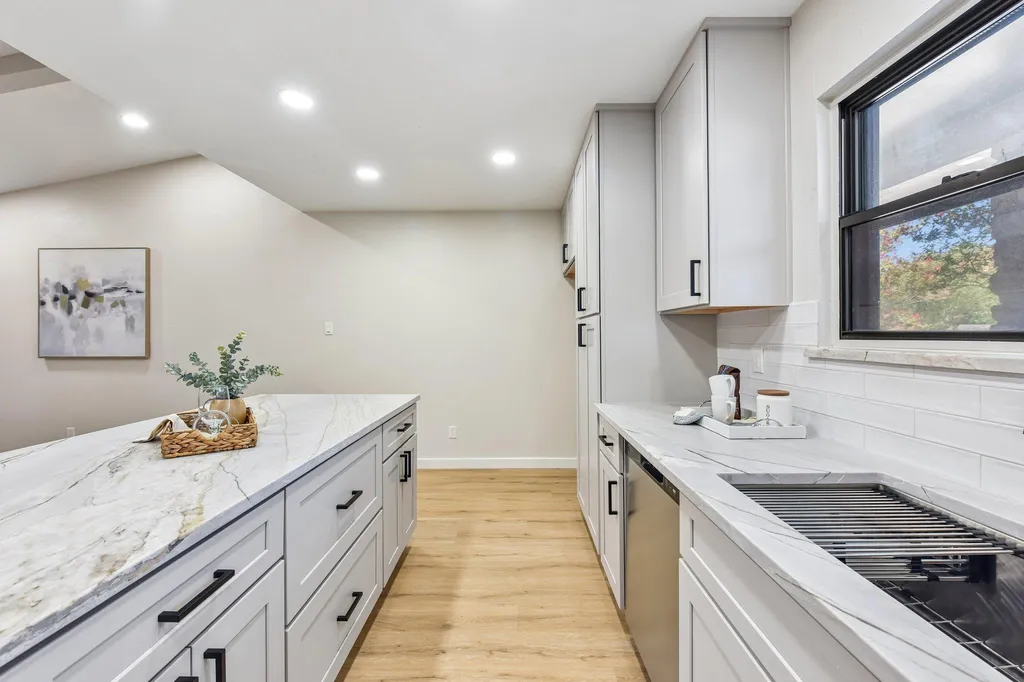 1503 Desert Quail Lane Austin TX 78758