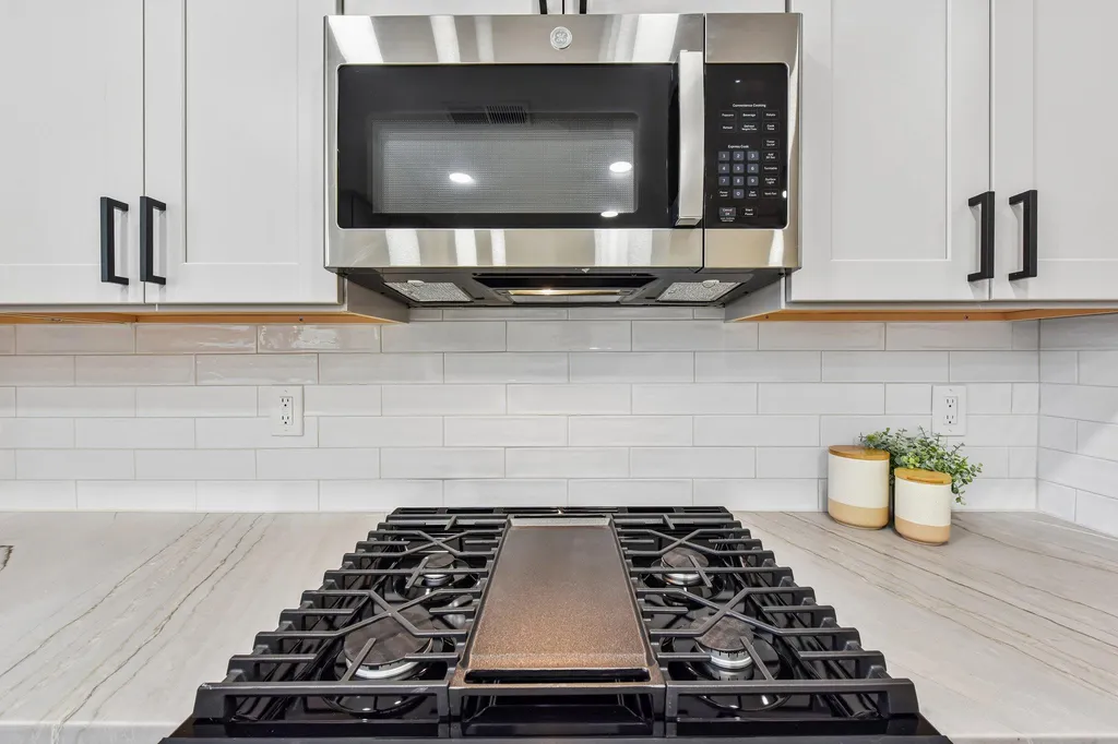 1503 Desert Quail Lane Austin TX 78758