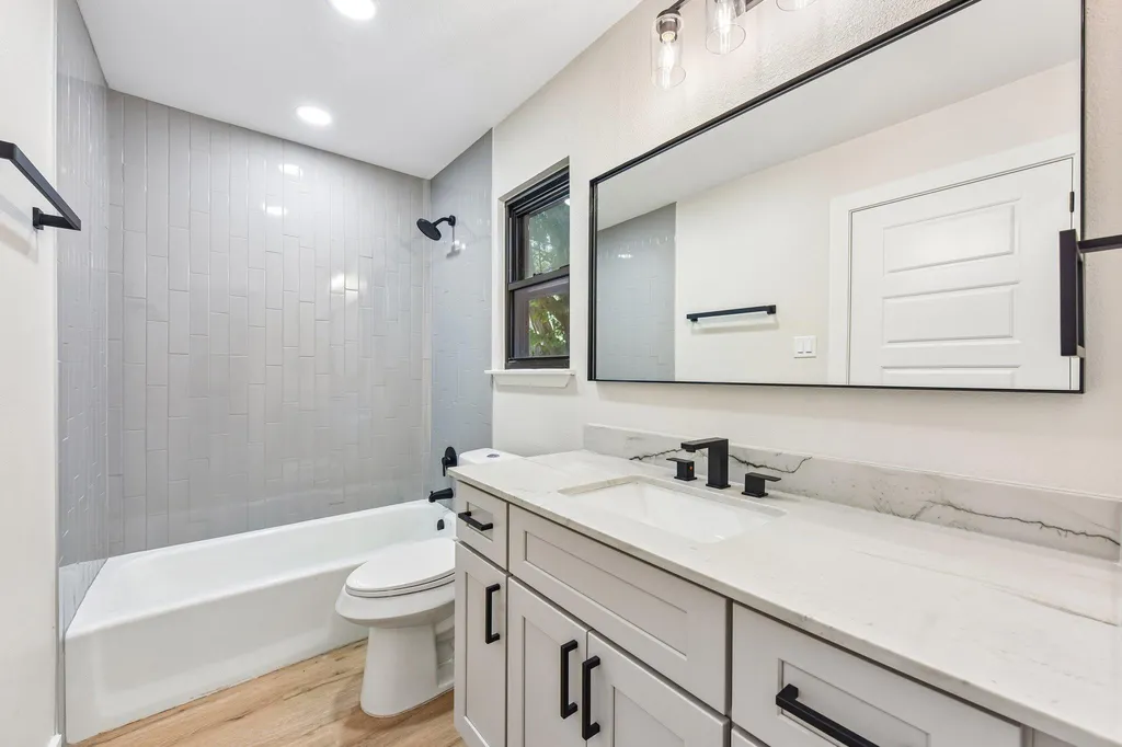 1503 Desert Quail Lane Austin TX 78758