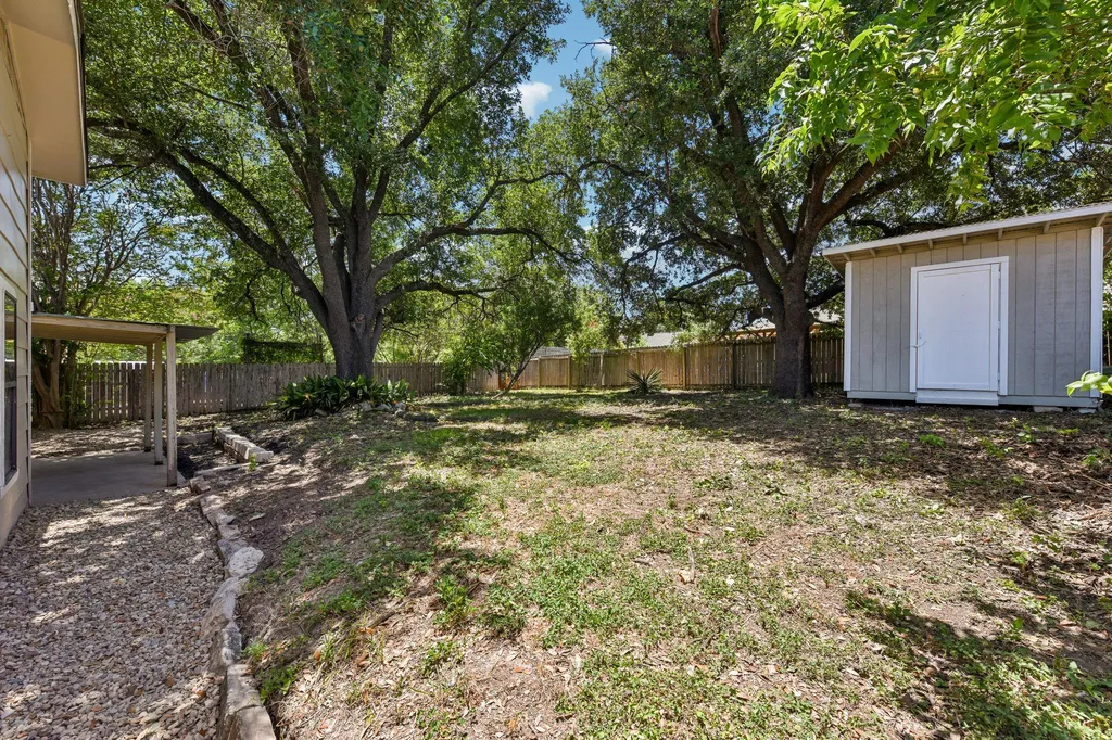 1503 Desert Quail Lane Austin TX 78758