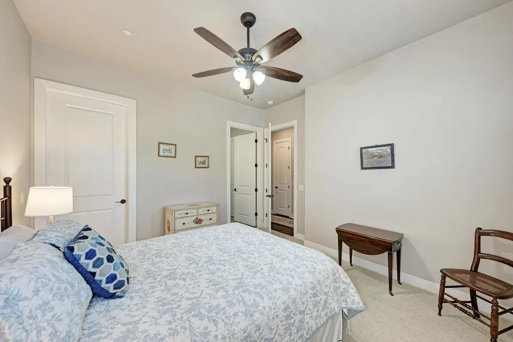 2601 N Quinlan Park Road Austin TX 78732