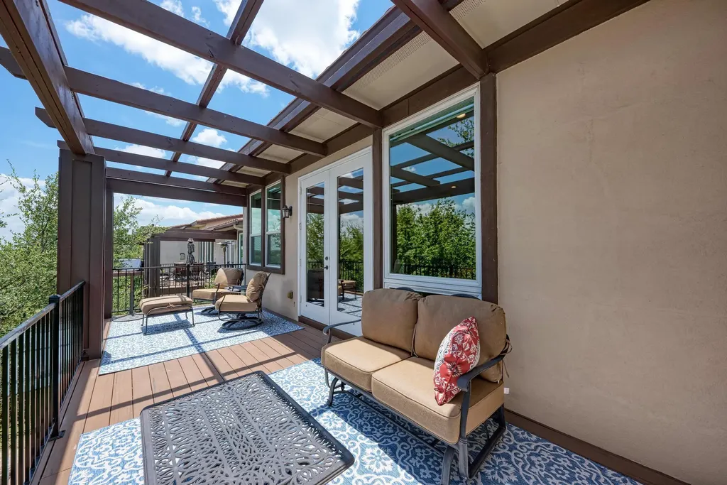 2601 N Quinlan Park Road Austin TX 78732