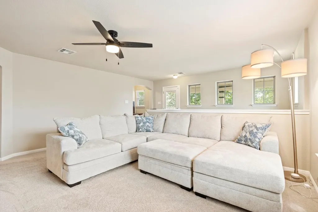 2037 Herzog Boulevard Kyle TX 78640