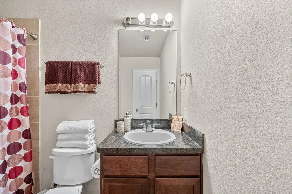 4520 Graceful Lane Austin TX 78725