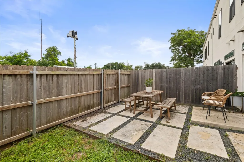 6409 Berkman Drive Austin TX 78723