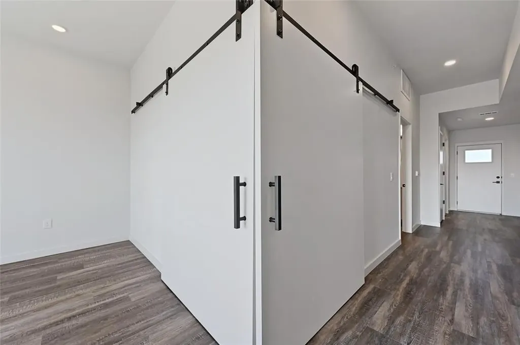 4004 Banister Lane Austin TX 78704