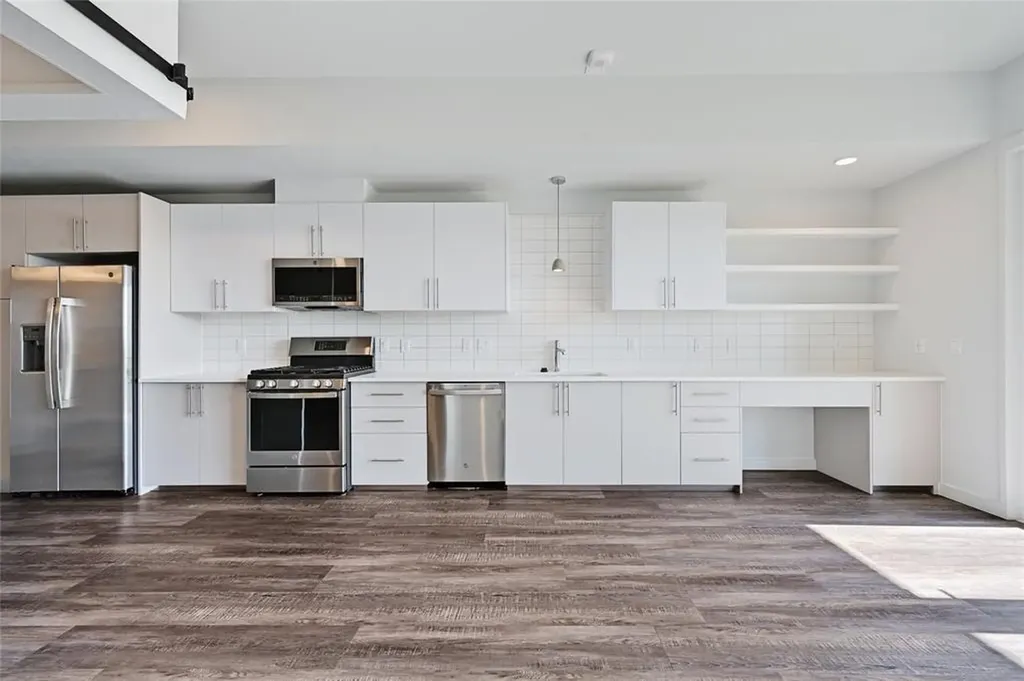 4004 Banister Lane Austin TX 78704