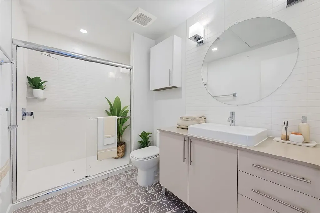 4004 Banister Lane Austin TX 78704