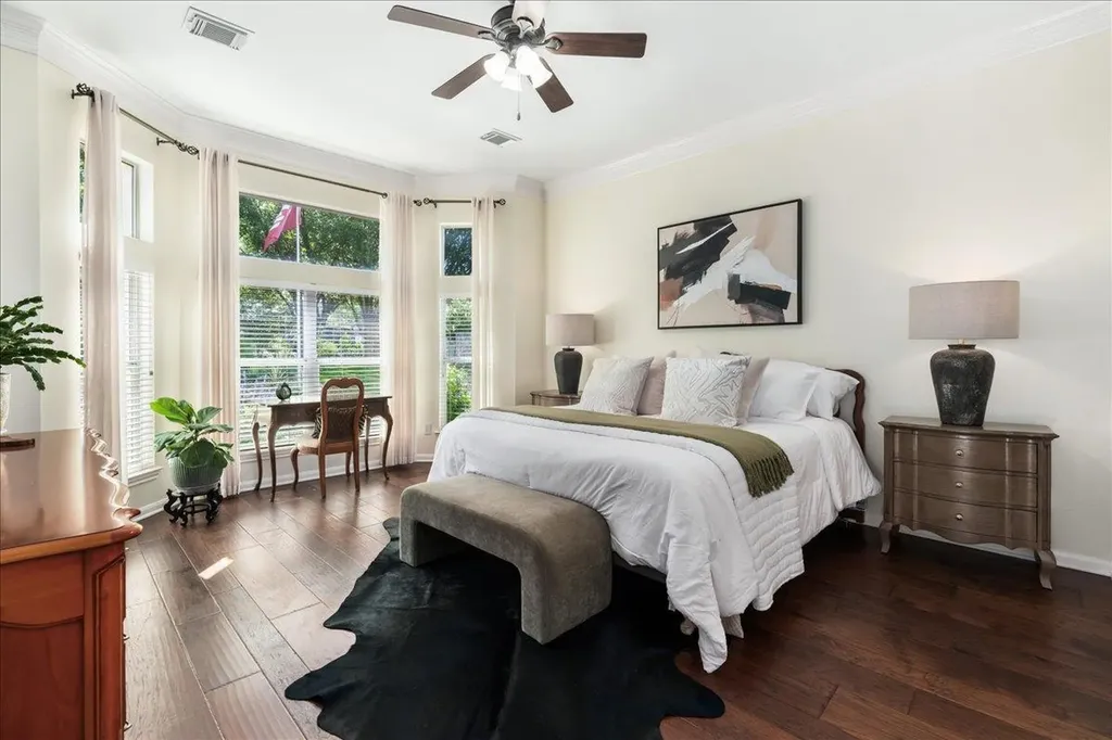 58 Cottondale Road The Hills TX 78738