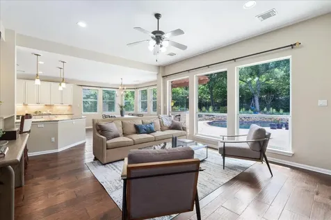 58 Cottondale Road The Hills TX 78738