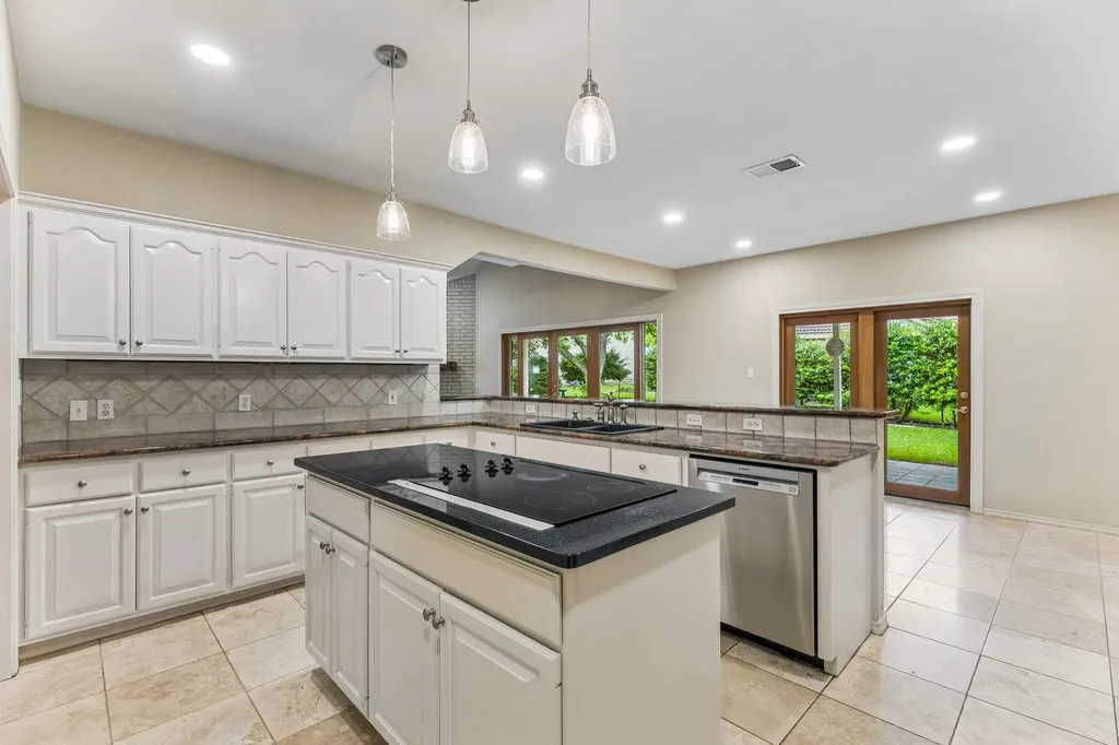 340 Columbine Street Marble Falls TX 78654