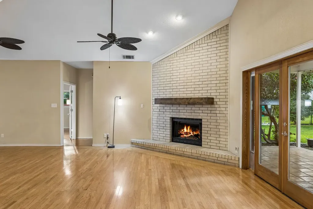340 Columbine Street Marble Falls TX 78654