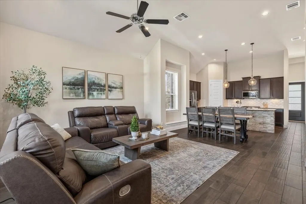 8033 Mozart Street Round Rock TX 78665