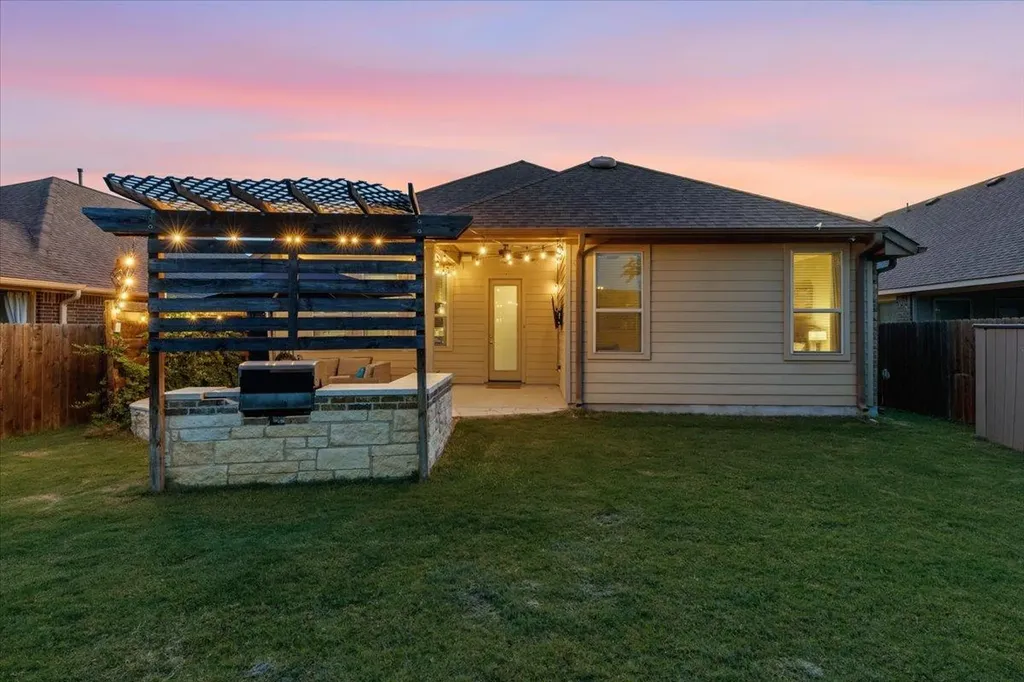 8033 Mozart Street Round Rock TX 78665