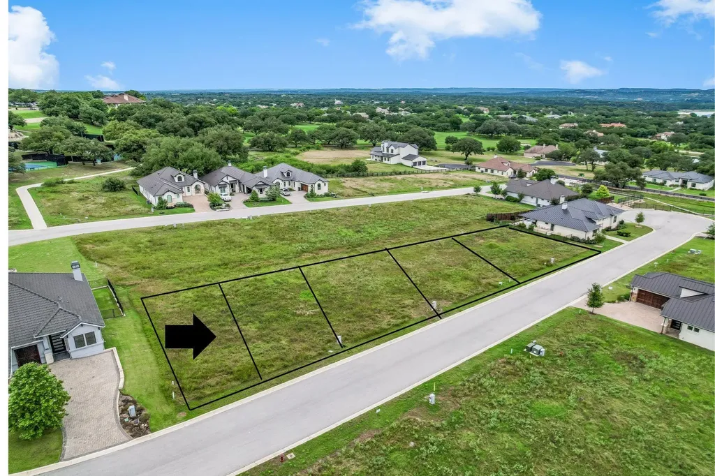 1941 Art Adams Way Spicewood TX 78669