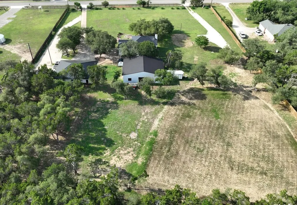 102 Cr 180 Leander TX 78641