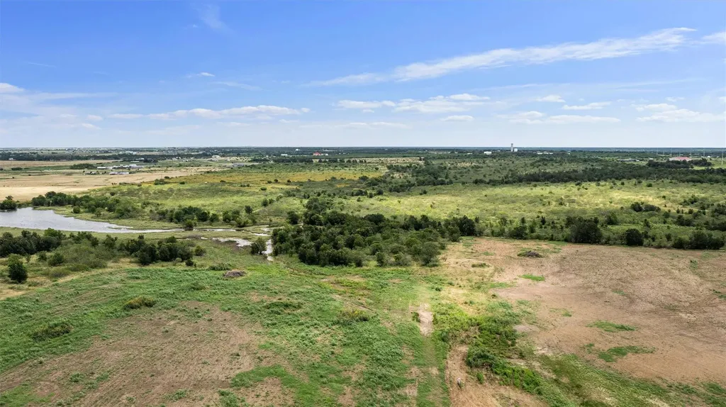 3315 County Road 463 Elgin TX 78621