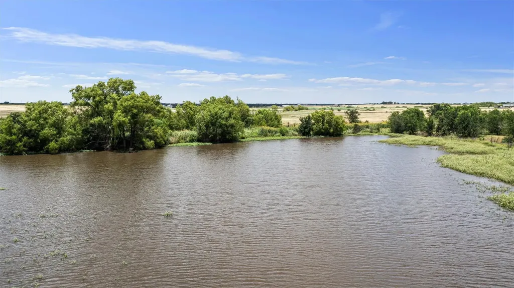 3315 County Road 463 Elgin TX 78621