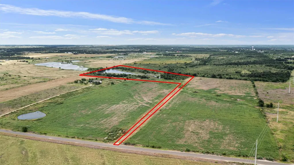 3315 County Road 463 Elgin TX 78621