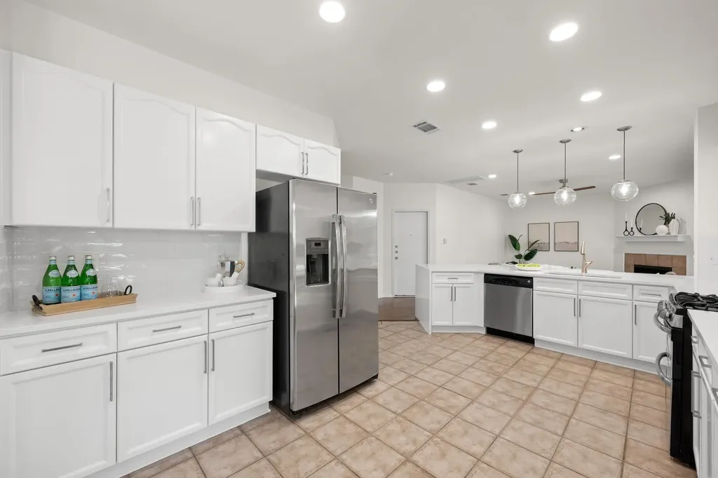 6129 Jumano Lane Austin TX 78749